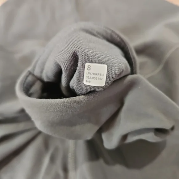 Align 6" Short With Pockets - Picture 4 of 4